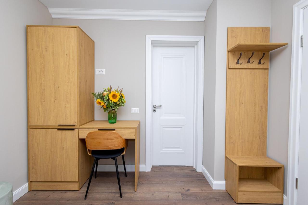B59 Boutique Hotel Câmpulung Moldovenesc Εξωτερικό φωτογραφία