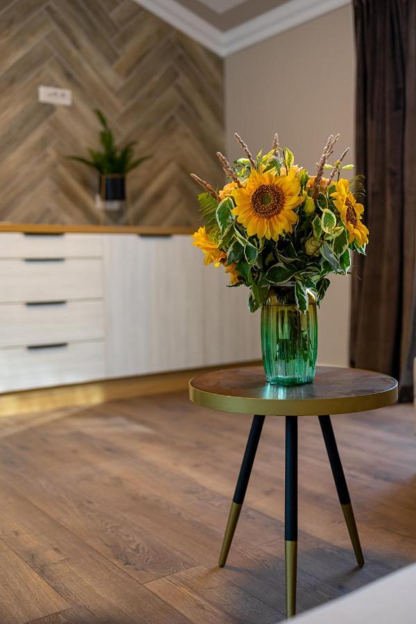 B59 Boutique Hotel Câmpulung Moldovenesc Εξωτερικό φωτογραφία